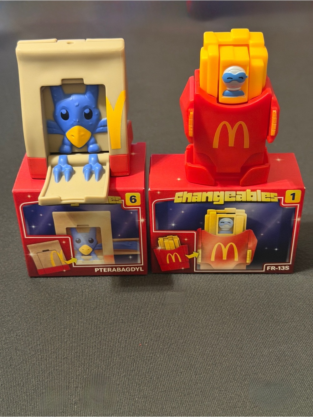 McDonald's Changeables Blue & Red Pterabagdyl Transforming Toy Set